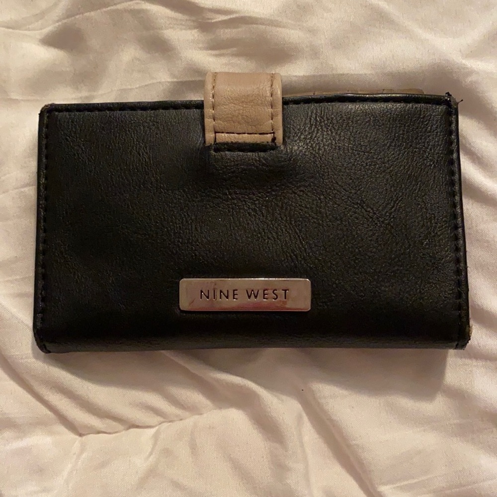 Black Nine West wallet
